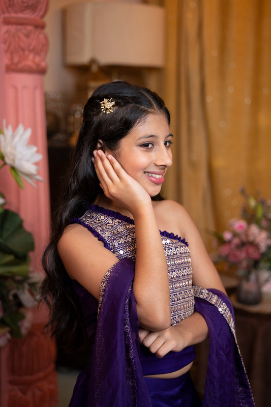 Moonlit Kundan Hair Brooch – A graceful touch of tradition for your little star.