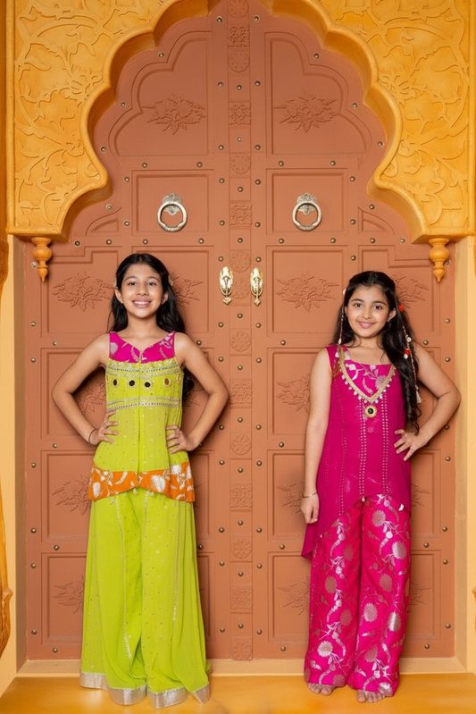 Brocade Multicolor twining set