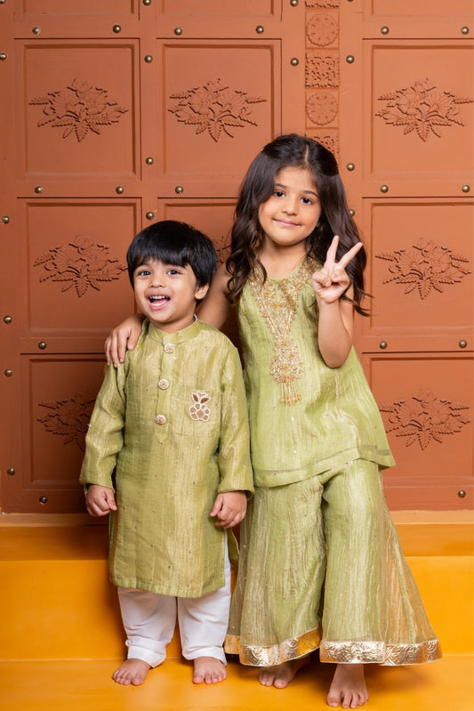 Shimmery Sequin Embroidered Ethnic Kurta With Pyjama & Shimmery Embroidered Sleeveless Kurti With Shimmery Palazzo - Kirti Agarwal