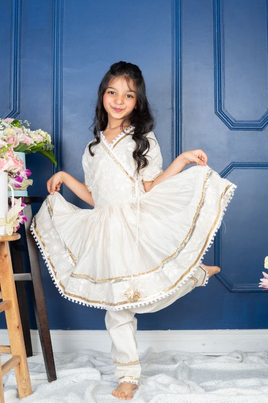 Lace Work And Pleated White embroidered Kurti With white Pant - Kirti Agarwal