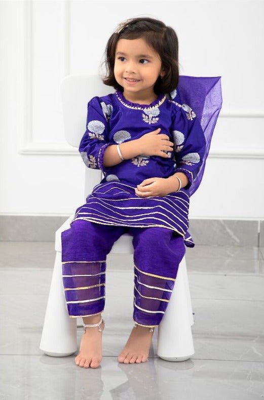 Round Neck Brocade Embroidered Stylish Purple Kurti With Organza Hem Pant And Dupatta - Kirti Agarwal