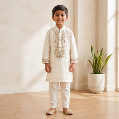 Elegant Off-White Embroidered Kurta Set.