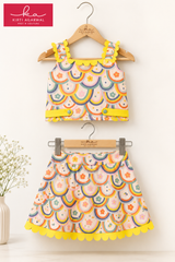 Rainbow print skirt set with scalaps all over