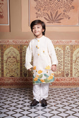 Boys Lotus Embroidered Kurta Set with Elasticated Pyjama
