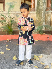 Stylish Floral Kurta With Patch Pocket Detail And Pyjama