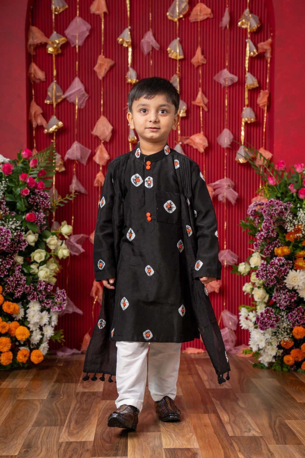 Black Ethnic Kurta Set for Boys with Elegant Embroidery - Kirti Agarwal