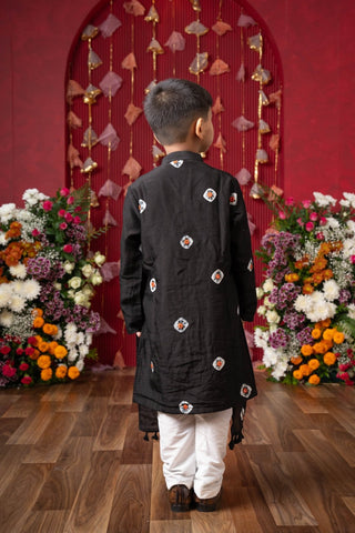 Black Ethnic Kurta Set for Boys with Elegant Embroidery - Kirti Agarwal