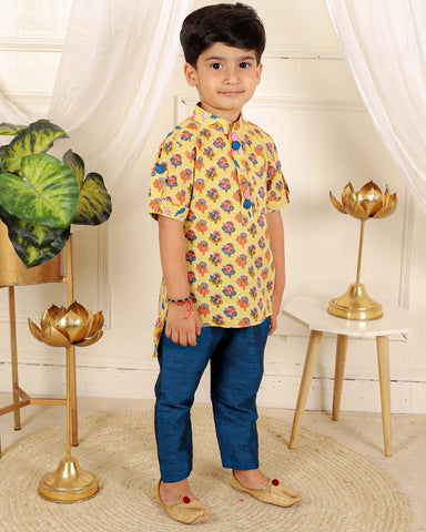 Cotton print kurta with blue pyjama