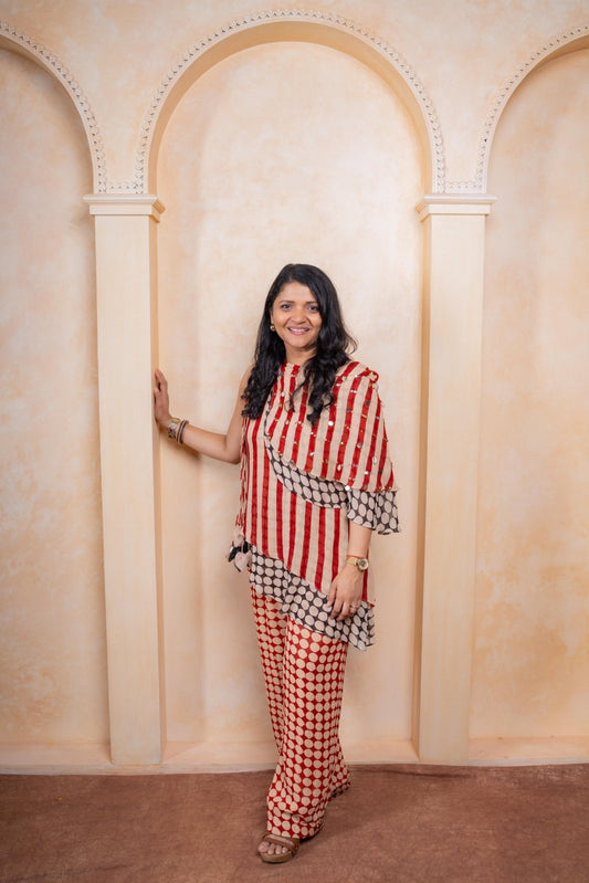 Make a statement with this chic Georgette Indo - Western co - ord set — a perfect fusion of comfort, style, and festive elegance - Kirti Agarwal