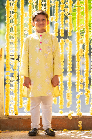 Sequin thread work kurta with pyjama - Kirti Agarwal