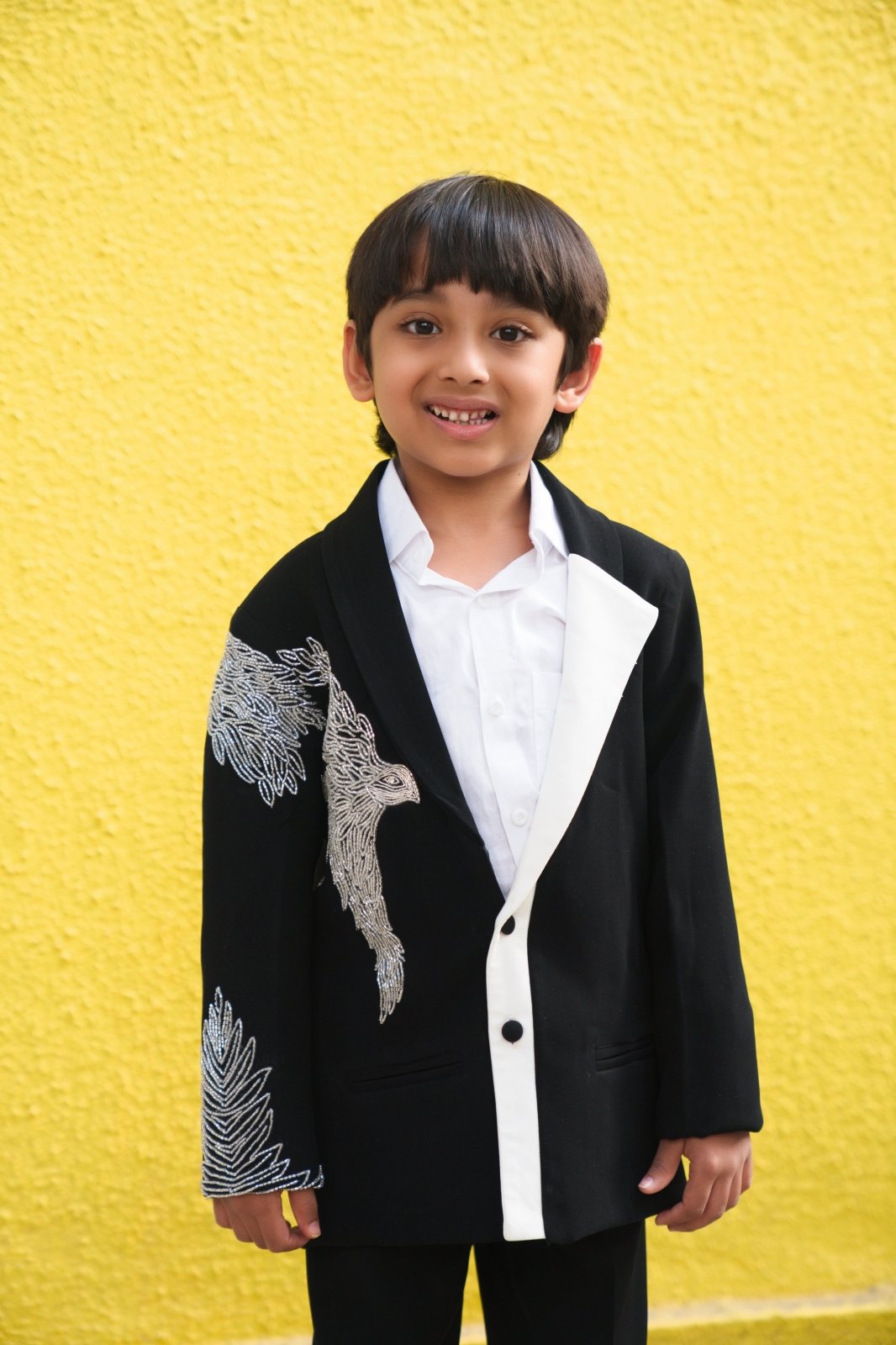 Stylish Black Blazer with Silver Embroidery and White Lapel, Paired with Black Trousers – Perfect for Weddings, Parties, and Formal Celebrations - Kirti Agarwal