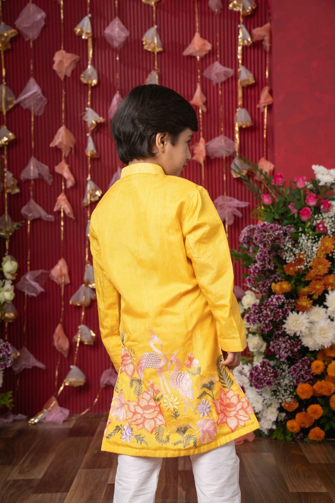 Yellow Embroidered Kurta And Pyjama - Kirti Agarwal