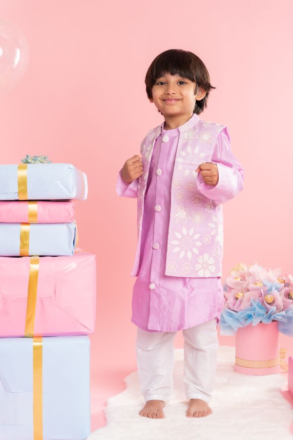 Elegant Kurta With Thread Embroidered Jacket And White Pyjama - Kirti Agarwal