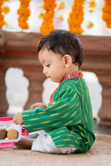Green Printed Ikkat Kurta With Pyjama - Kirti Agarwal