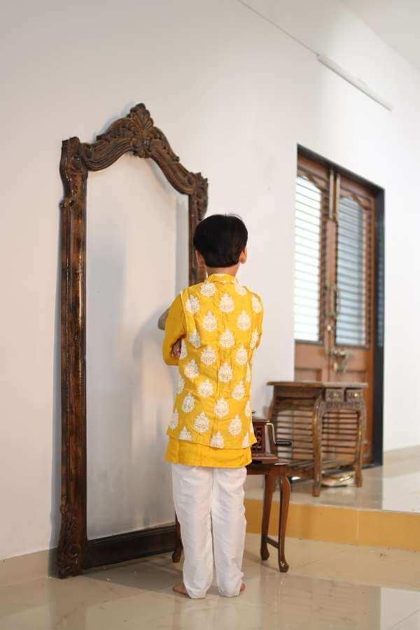 Thread Embroidered Asymmetric Jacket With Kurta And Pyjama - Kirti Agarwal